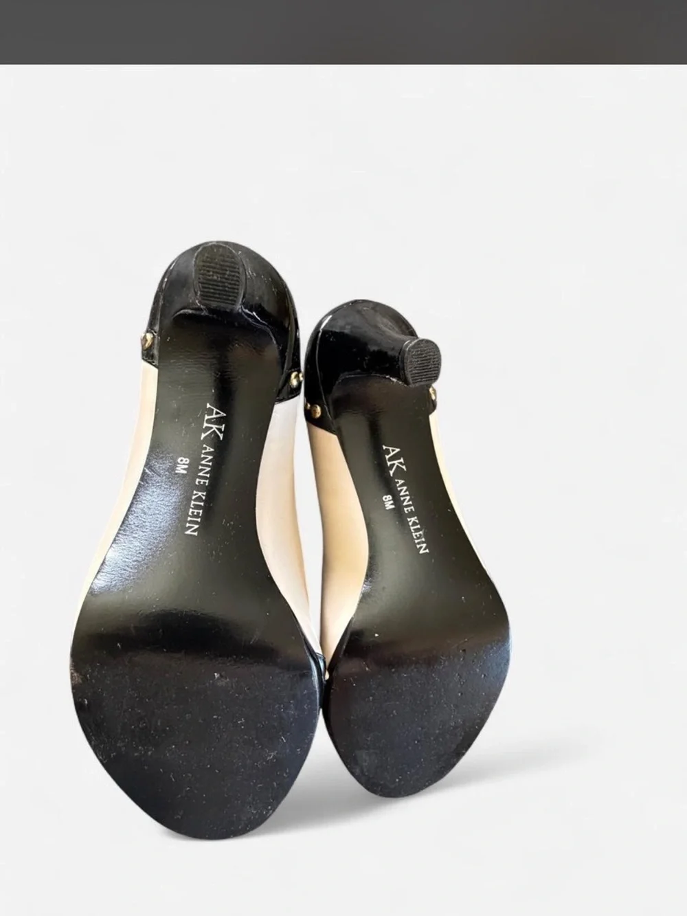 Anne Klein chic ak